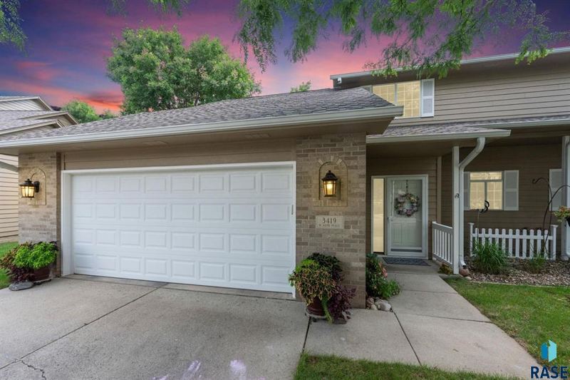 3419 W 80th Pl, Sioux Falls, SD